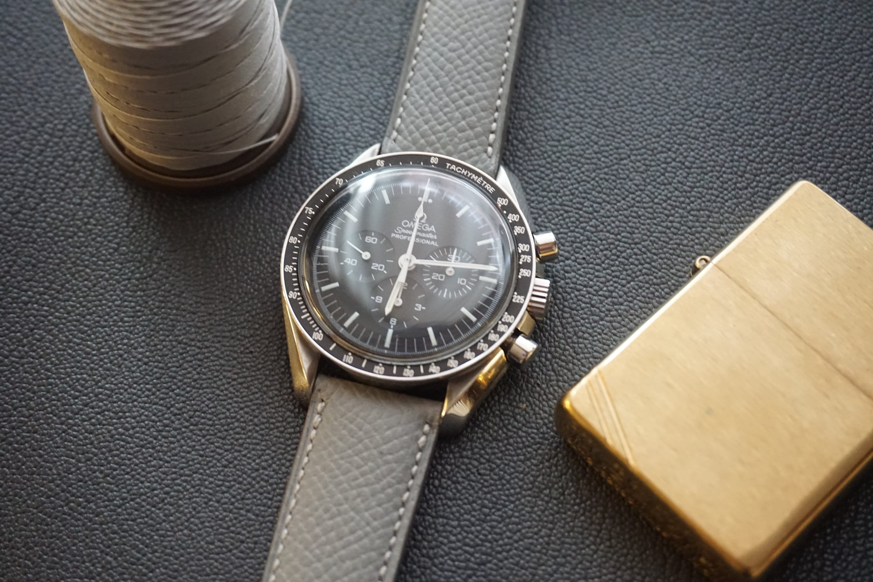 Speedmaster hot sale grey strap